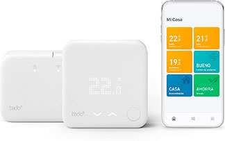 termostato wifi inalámbrico Tado V3+ blanco con un smartphone