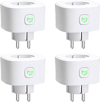 Cuatro enchufes inteligentes blancos de la marca Meross
