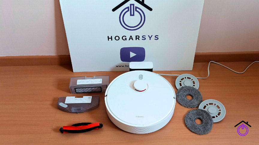 Xiaomi Robot Vacuum S10+ y sus accesorios