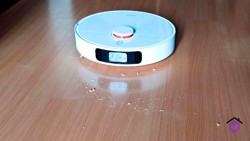 Xiaomi Robot Vacuum S10+ aspirando