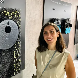 Silvia Jiménez en un evento de tecnología para el hogar de Hogarsys
